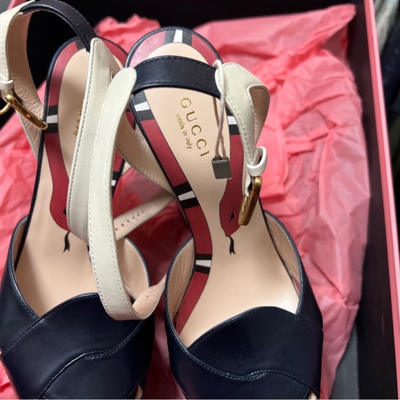 Gucci stripes sally Blue/White Leather Striped Sally Platform Wedge Sandals new - Picture 9 of 9